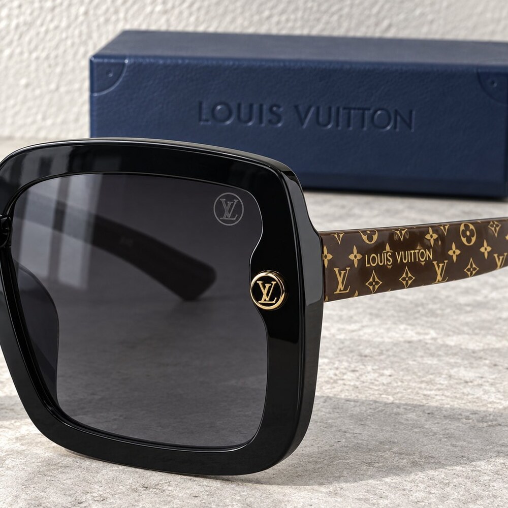 Louis Vuitton Monogram Square Shades - Picture 4 of 6